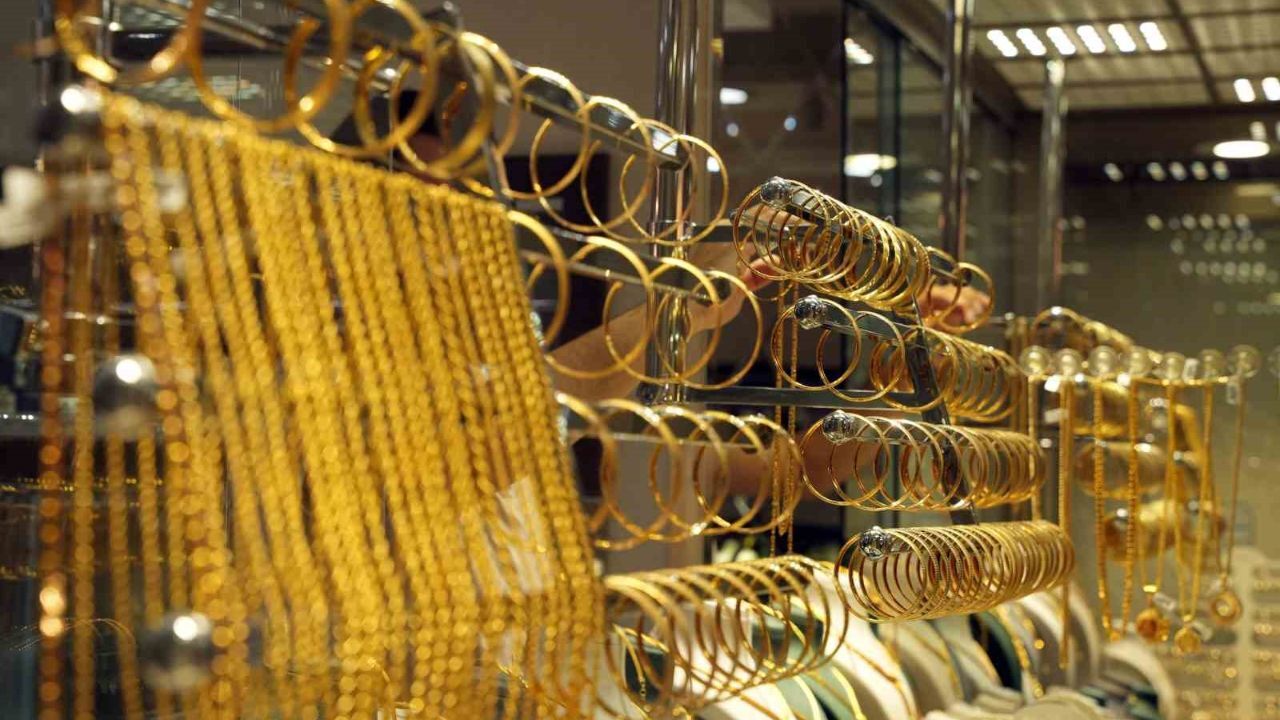 Kritik FED haftası başladı... Zirveden altın alınır mı? Uzman isim seviyeleri verdi