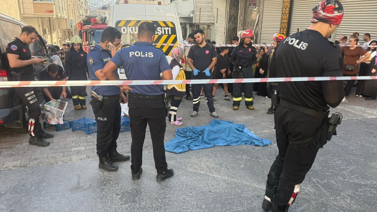 Minibüs, anne oğlu ezdi! Acılı kadının feryatları yürek dağladı