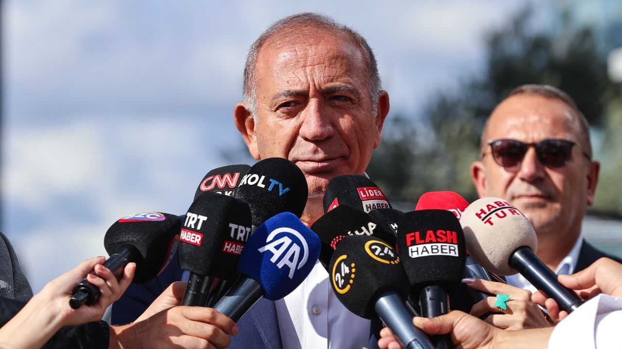 Gürsel Tekin, 41 kişiyi işten çıkardıkları iddiasını yalanladı