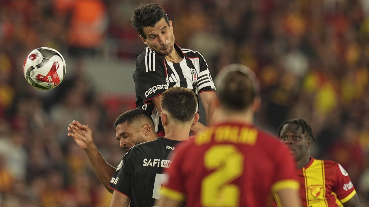 Göztepe-Beşiktaş maçı kaç kaç bitti, golleri kim attı? Göztepe-Beşiktaş maç sonucu