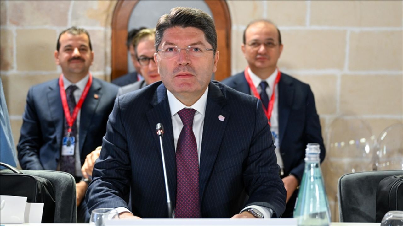 Adalet Bakanı'ndan "endeks" tepkisi: "Gazetecilerin öldürüldüğü ülkeler özgür, Türkiye değil öyle mi?"