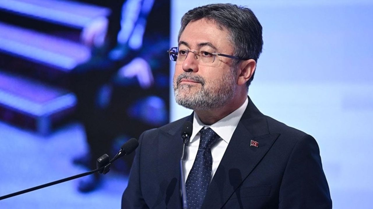 Bakan Yumaklı, Muğla ve Antalya yangınları hakkında açıklama yaptı!