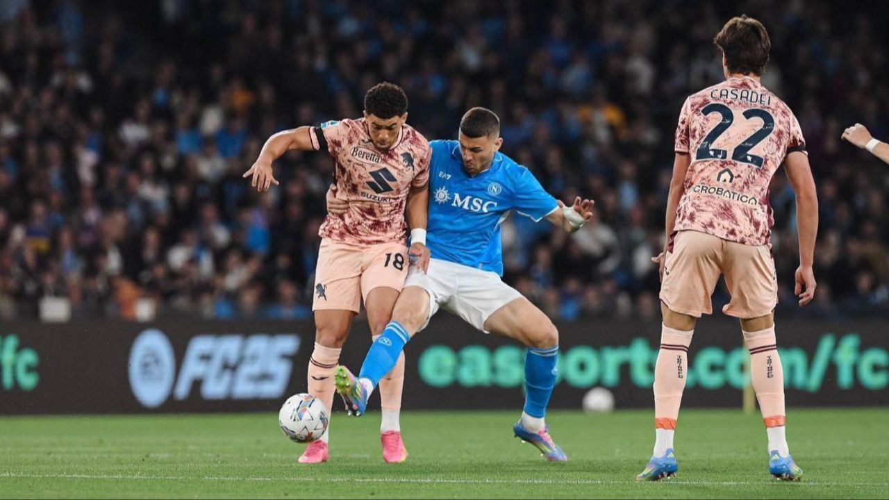 Napoli-Pisa maçı nerede izlenir, hangi kanalda canlı yayınlanacak? Muhtemel 11 açıklandı!