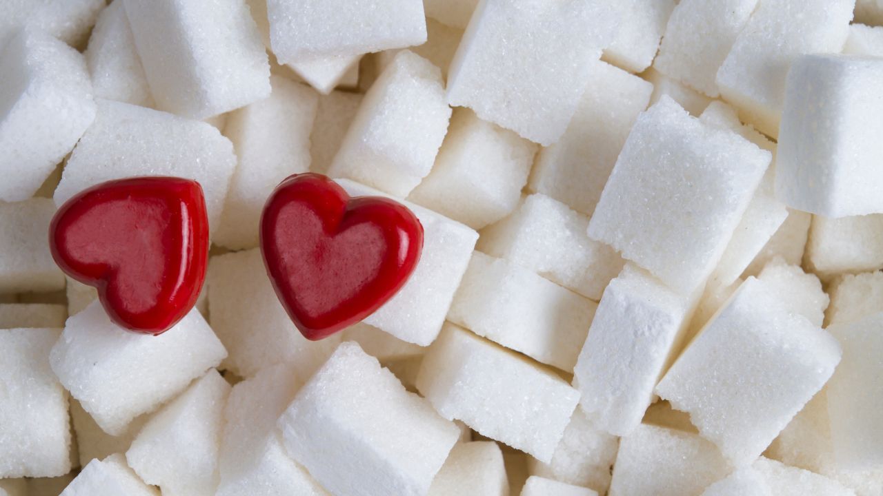 "Tüketirken tükenmeyin!" Tatlı zehir kalp krizi sebebi
