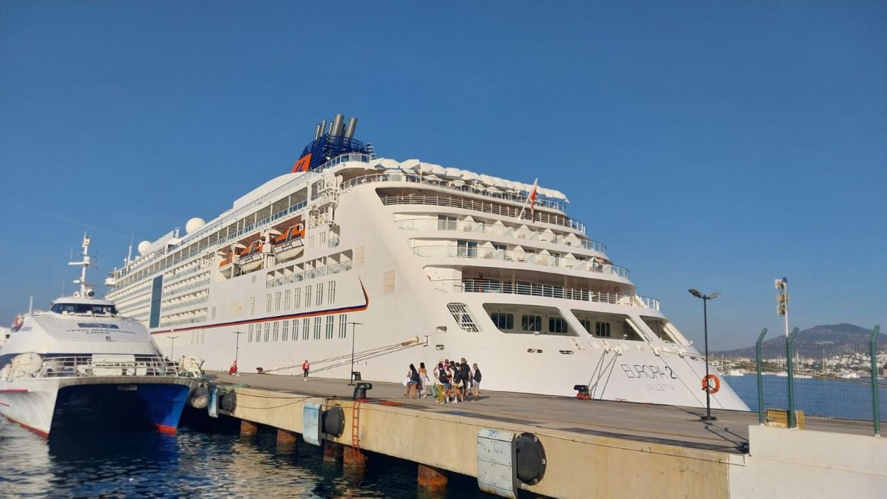 "Europa 2" kruvaziyeri, Bodrum