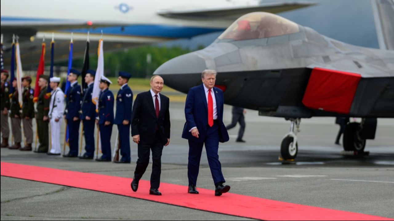 Trump ile Putin bir kez daha görüşecek mi? Kremlin'den 'hazırız' açıklaması