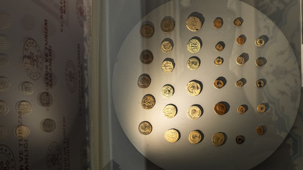 1.700 yıllık eserler ABD'den geldi: 83 tarihî sikke iade edildi