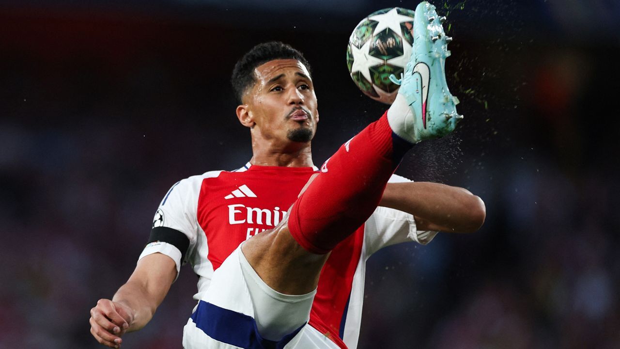 Arsenal'den William Saliba'ya yeni sözleşme: İmzalar atıldı