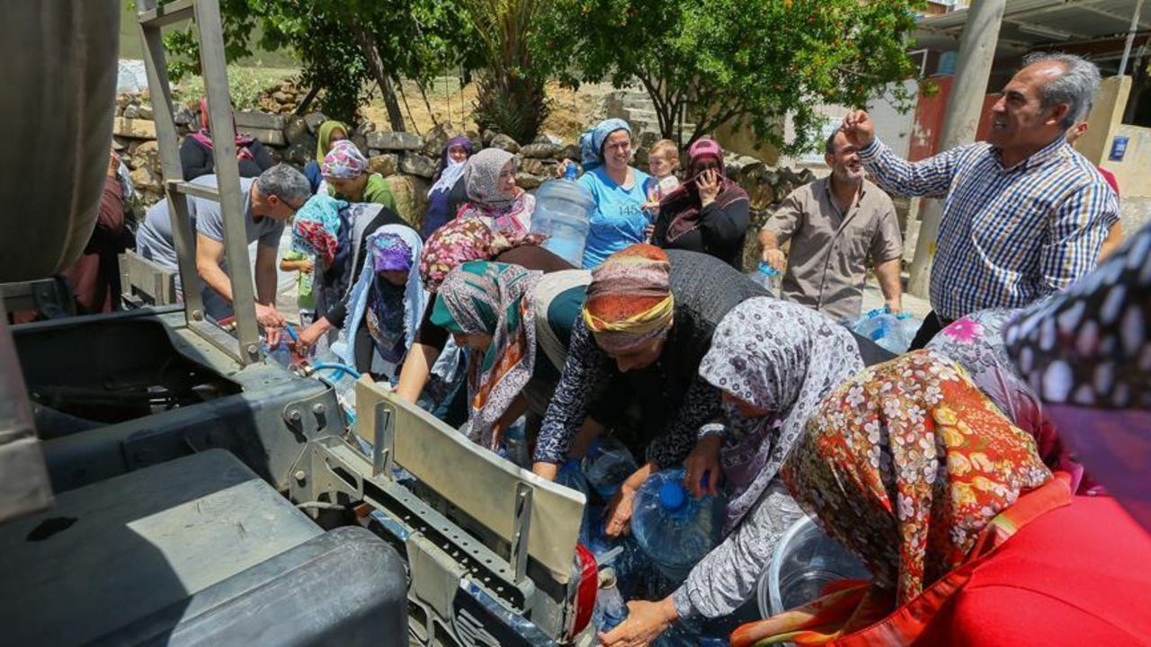 İzmir'de kesinti devam ediyor! Yeni açıklama geldi, 2 hafta daha sürecek