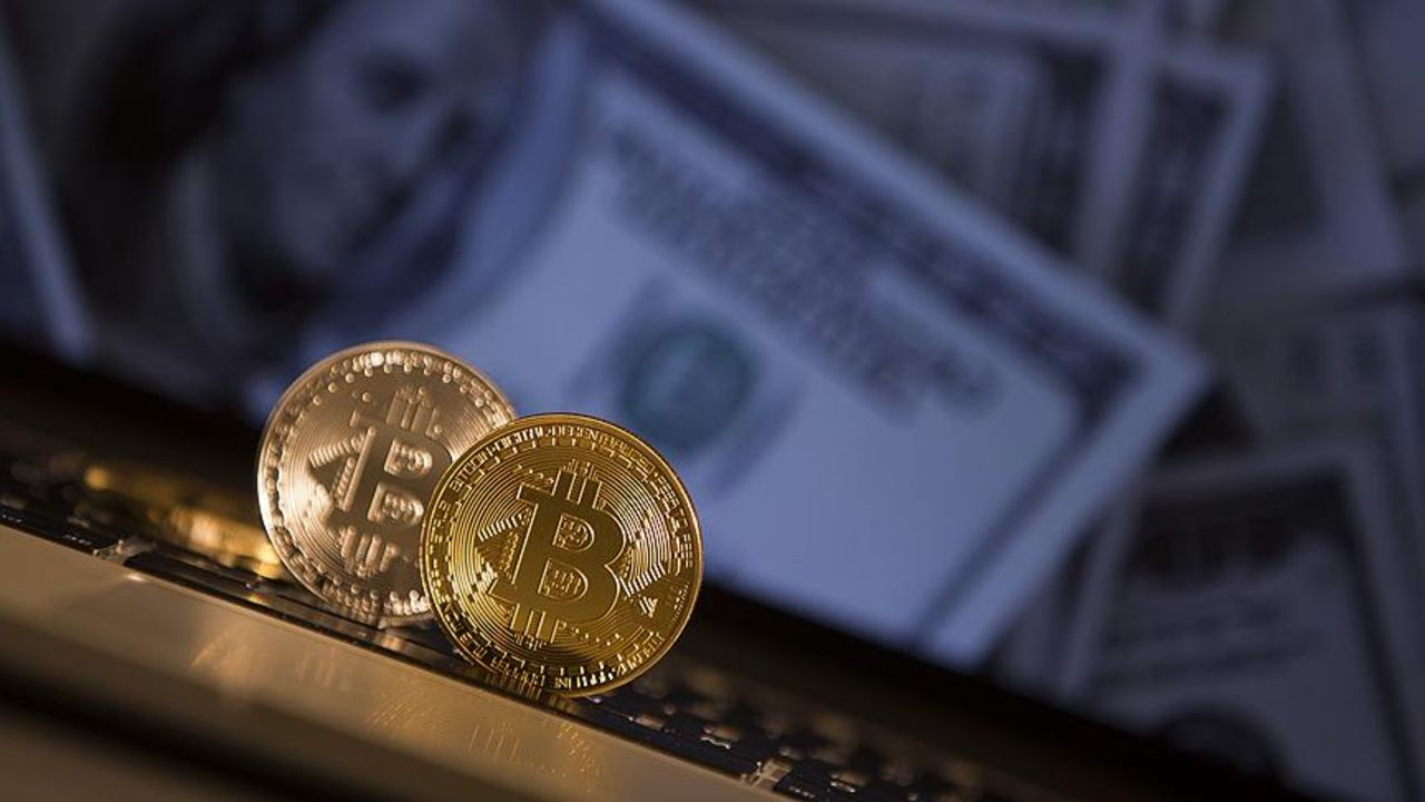 Bitcoin 1,5 ayın zirvesinde! Ekim ayı performansına dikkat