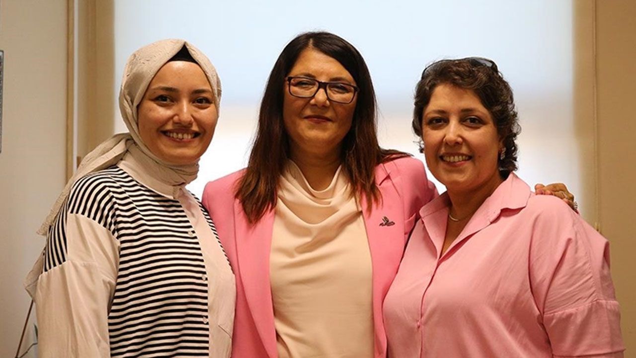 Erken teşhisle meme kanserini yendi: Şimdi sesini duyurmak istiyor