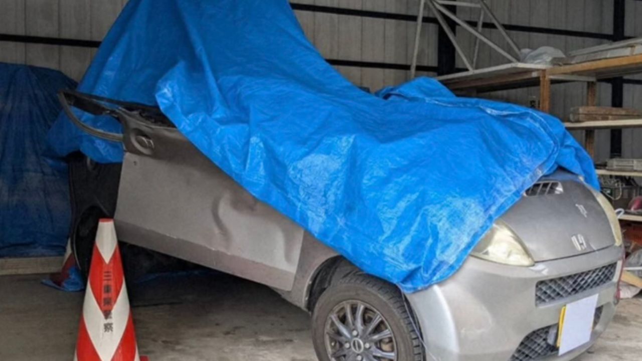 Japonya'da mini araç devrildi! 5 kişi hayatını kaybetti