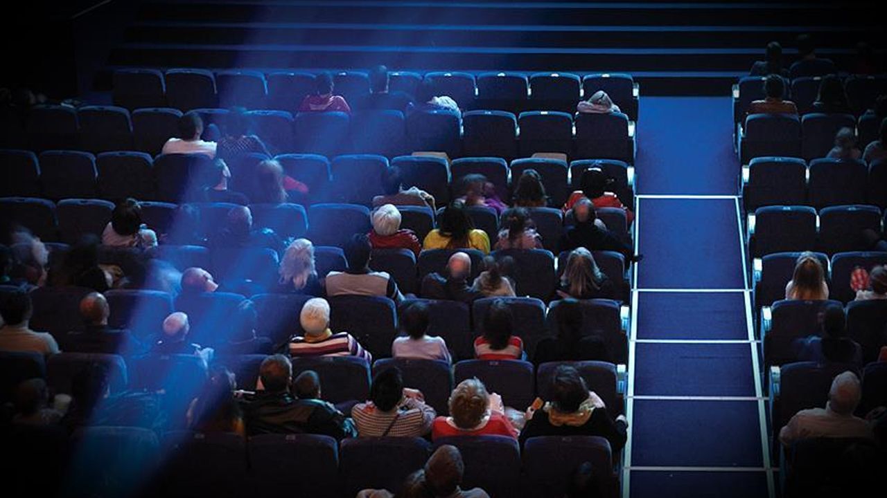 Müjdeyi Bakan Ersoy duyurdu, Çarşamba günleri tüm sinemalarda biletler 120 lira olacak