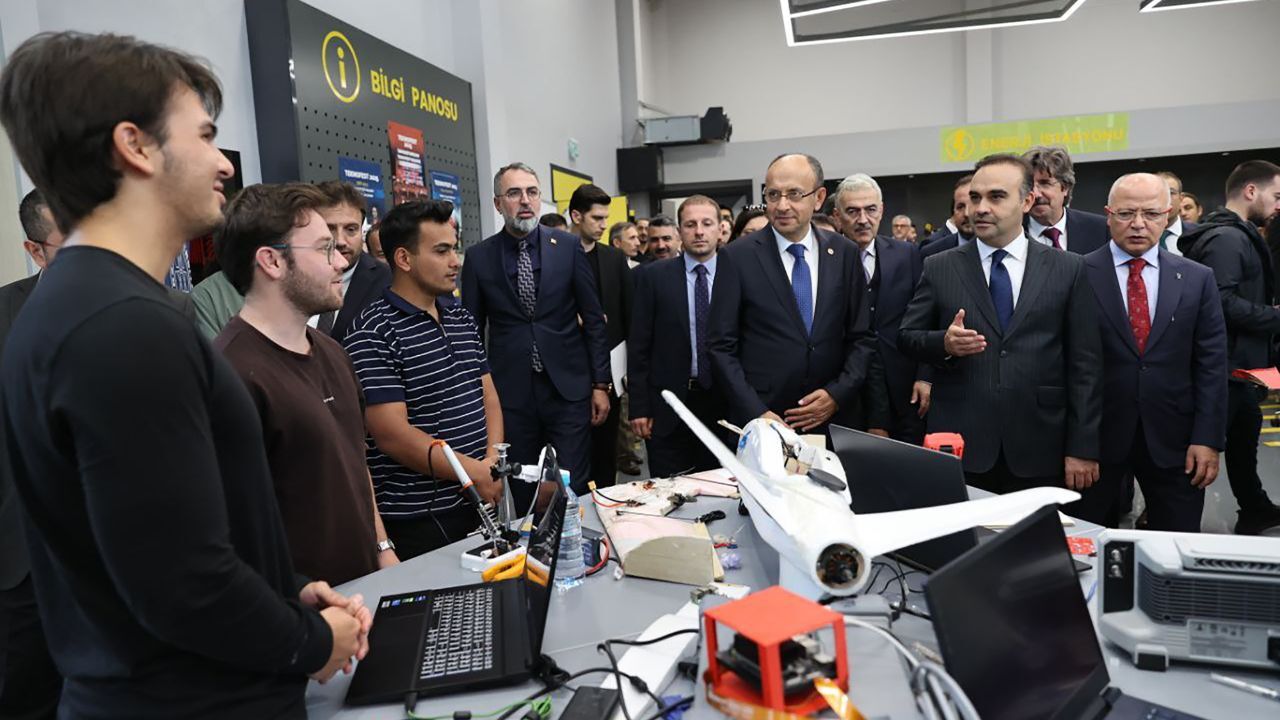 81 ile 100 “Millî Teknoloji Atölyesi”