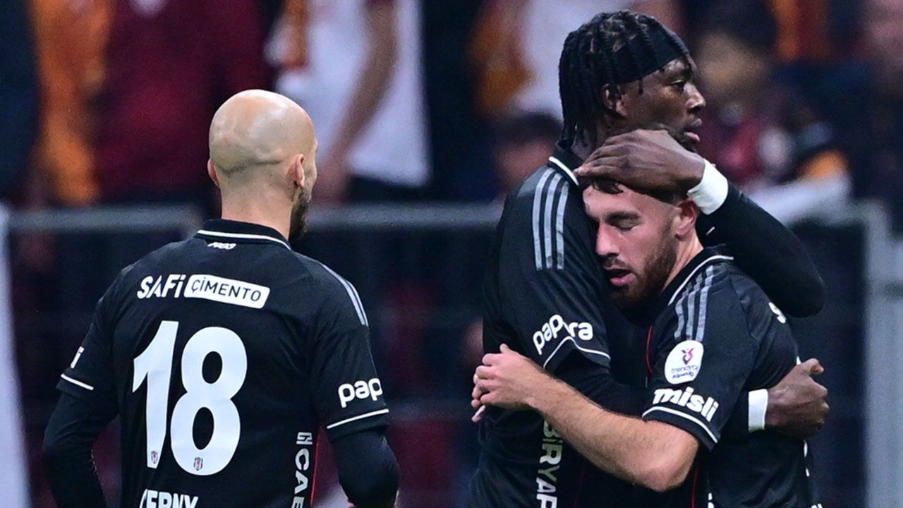 Beşiktaşlı yıldızın Galatasaray maçı üzüntüsü: Soyunma odasına bakın, herkes mutsuz
