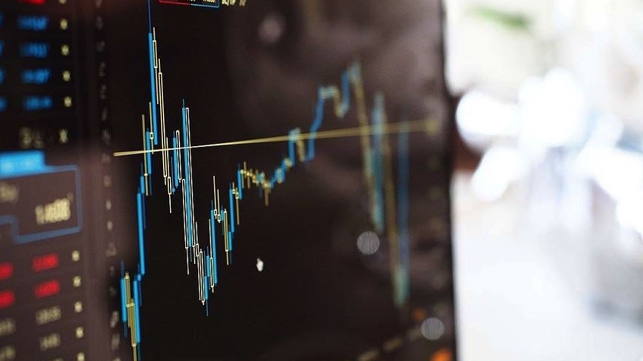 Borsa bu hafta %-2,62 geriledi! İşte en çok yükselen ve düşen 5 hisse