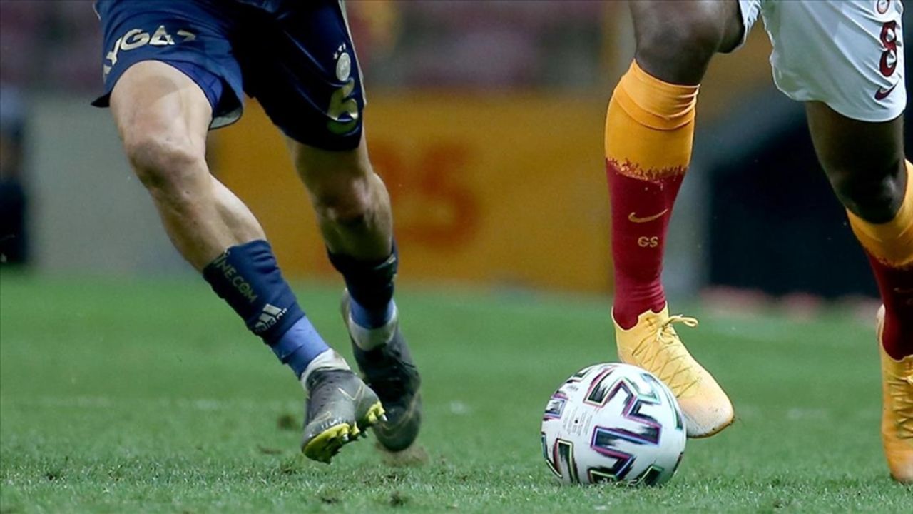 Galatasaray - Fenerbahçe derbisi ne zaman? 2025-2026 Süper Lig derbi tarihleri