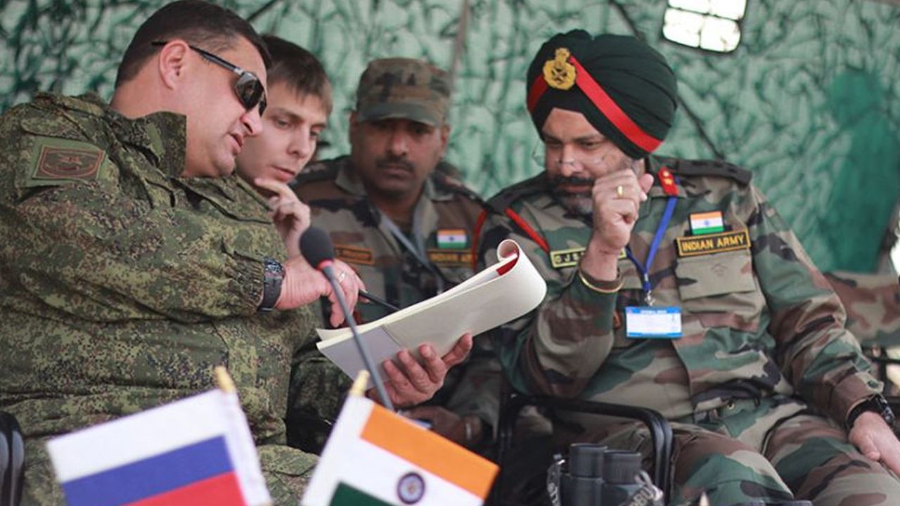 Rusya ve Hindistan ortak tatbikata başladı: 15 Ekim’e kadar devam edecek