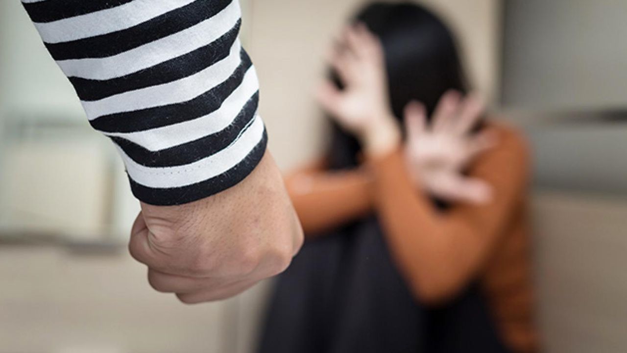 Boşananlar ilk sırada, bekârlar ikinci... En az şiddet gören evli kadınlar!