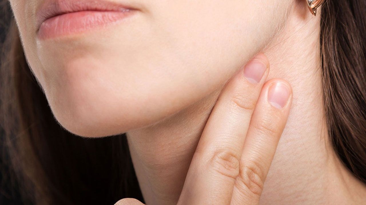 Sessiz ilerleyen tehlike: Şah damarı tıkanıklığı felce neden olabilir