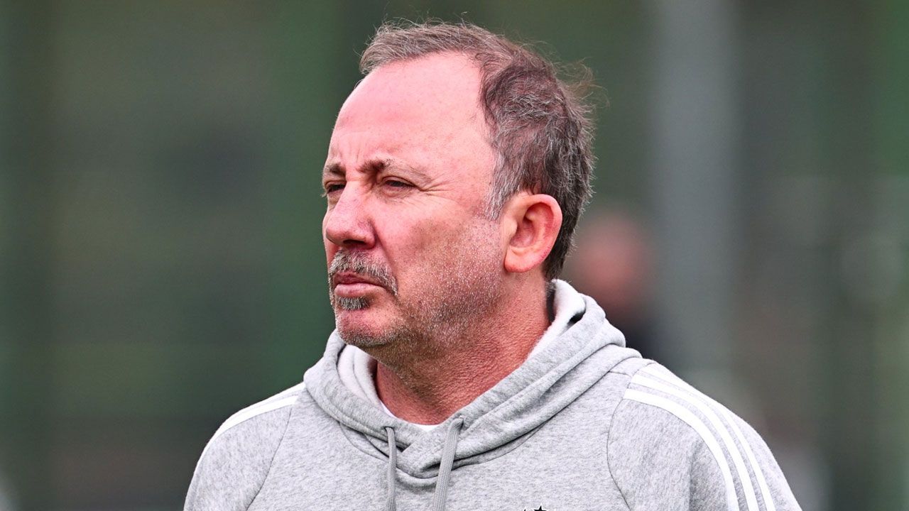 Beşiktaş'ta Sergen Yalçın'ın hedefi 3'te 3! Şimdiden gözünü Fenerbahçe'ye dikti