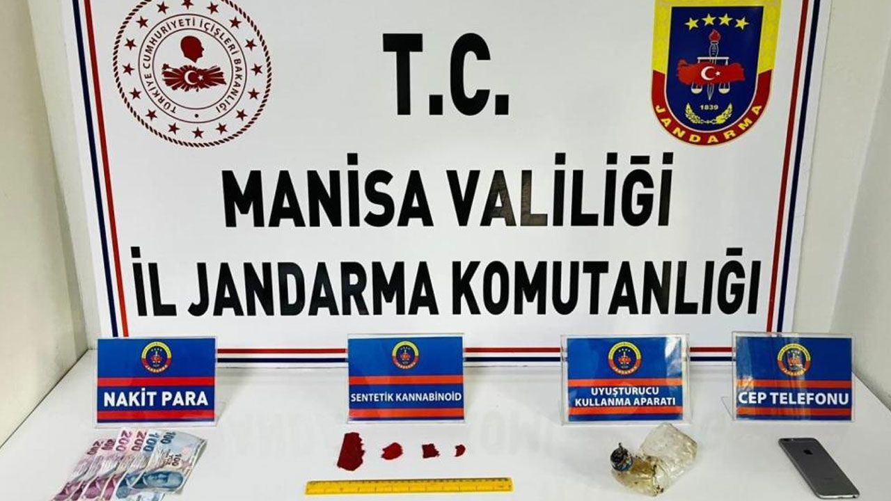 İzini üzüm bağında kaybettirmeye çalıştı, uyuşturucuyla yakalandı