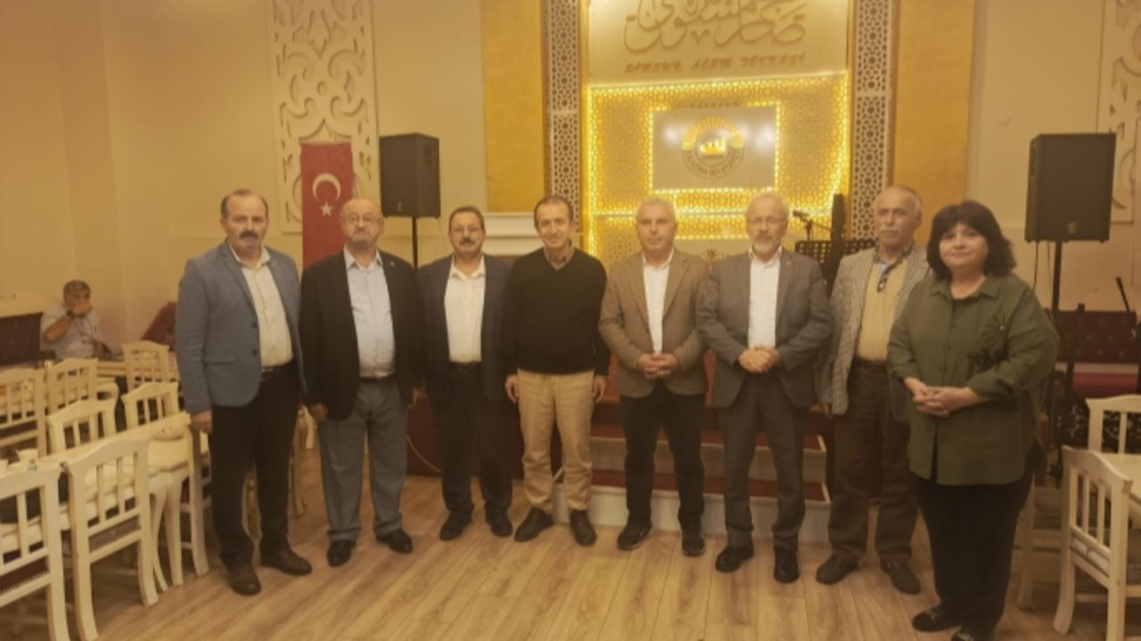 İlkadım Şiir Akşamları'nda Aşık Kemali Bülbül vefası