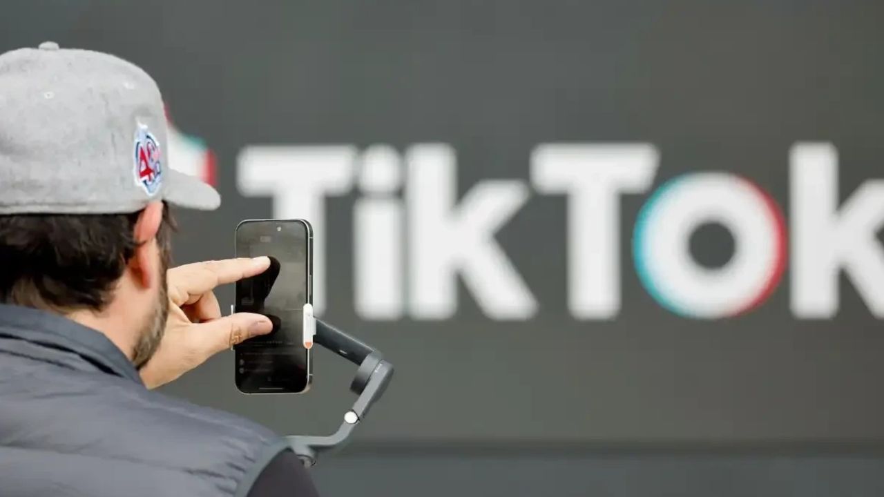 Türkiye’den ilham alıyor! TikTok için biçilmez kaftan