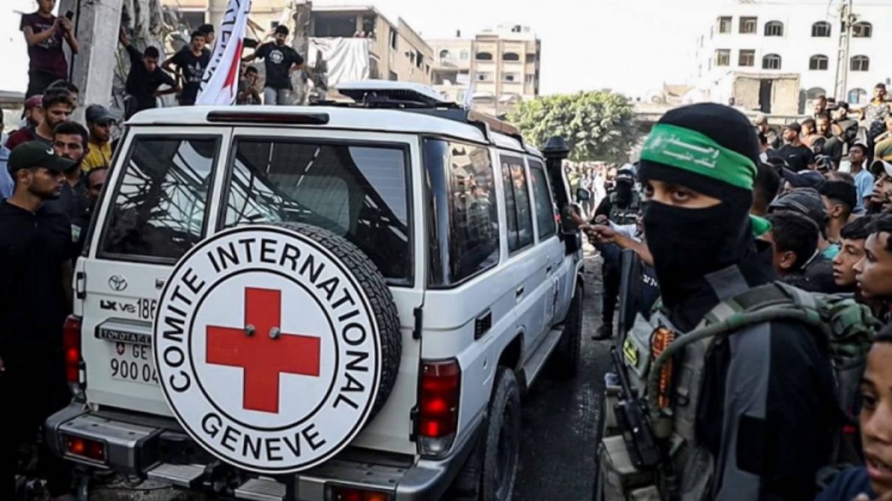 Kızılhaç, İsrailli esirlerin cesetleri için çağrı yaptı