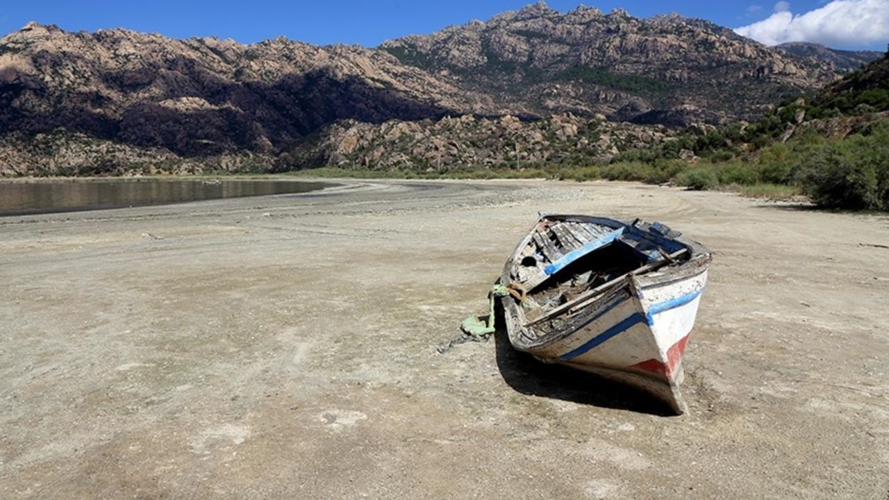 Türkiye'yi 'sıfır su' tehlikesi bekliyor! Tarih verildi, İstanbul dahil birçok il risk altında