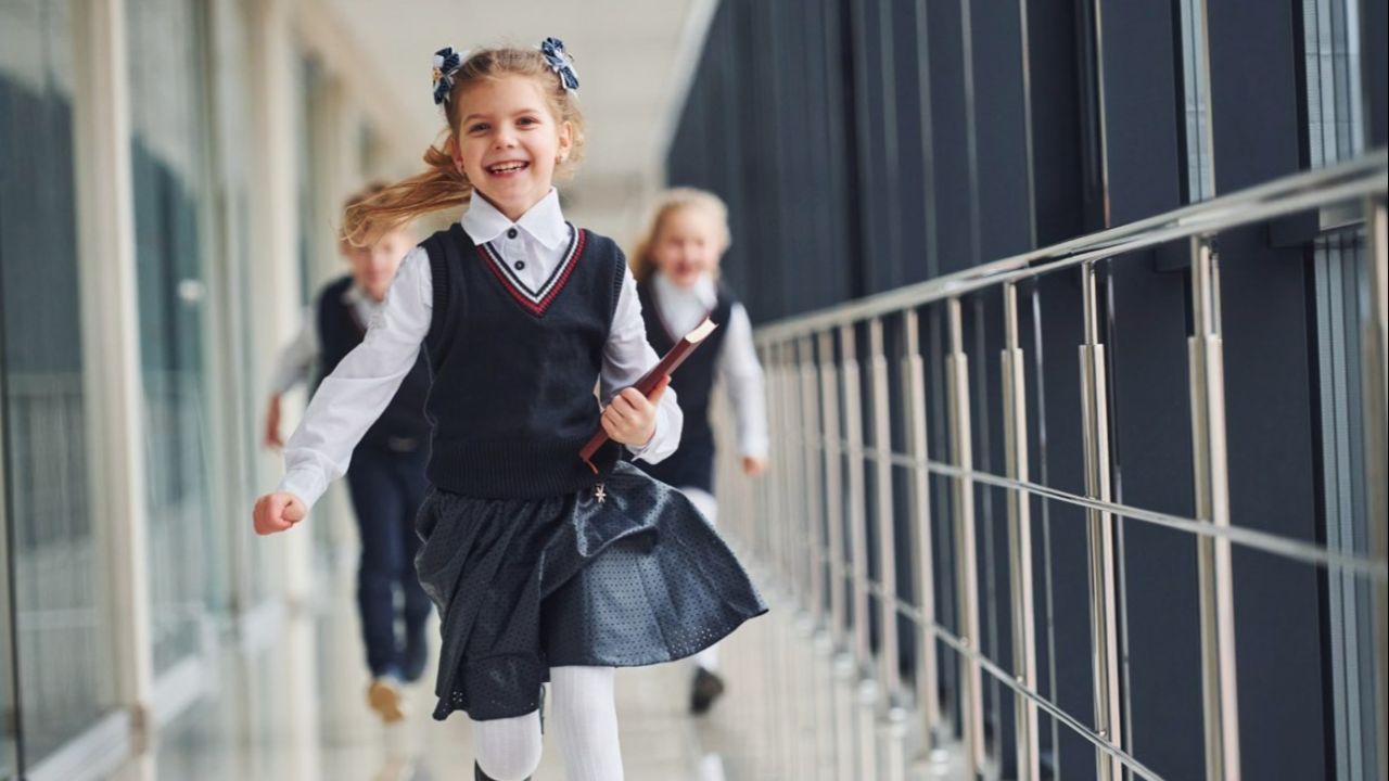 Öğretmen ve veliler ‘devam’ dedi: Okul kıyafeti uygulaması tam not aldı