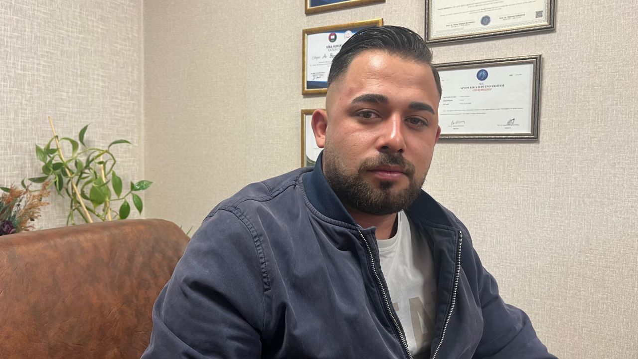 Selam verdi borçlu çıktı! Eski patronunun sopalı saldırısına uğradı