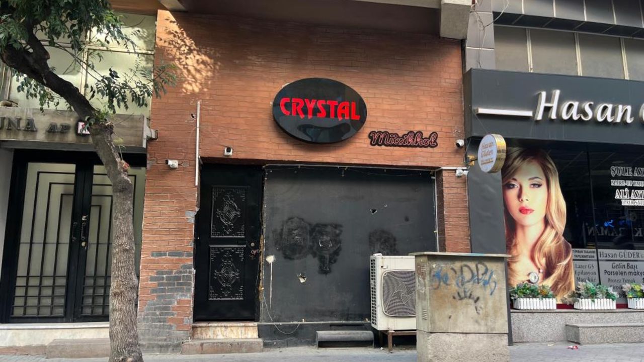 Yaşlı kadının hukuk zaferi! Evinin altındaki eğlence mekanını kapattırdı