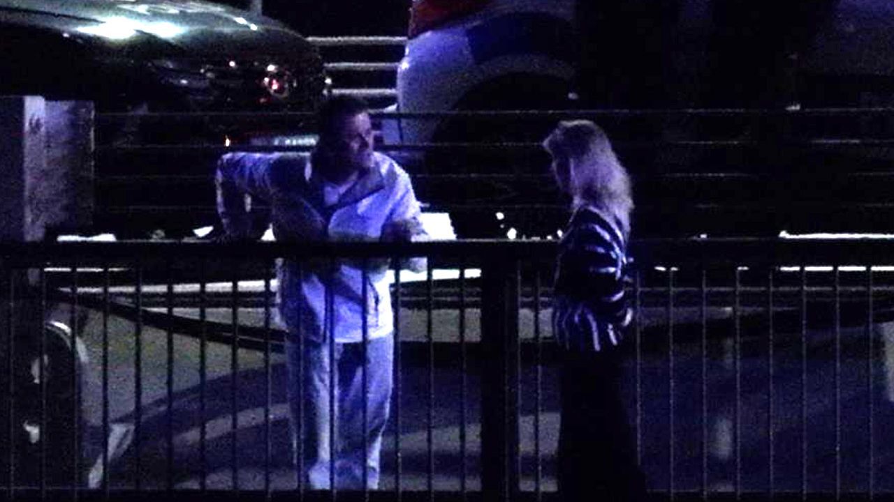 İstanbul'da hareketli anlar yaşandı! FSM'de intihar etmek isteyen kadın ikna edildi