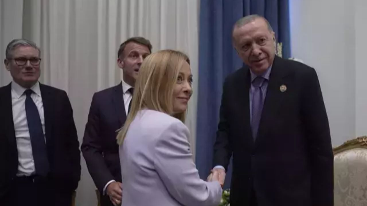 Meloni’nin Erdoğan’a verdiği esprili cevap gündeme oturdu: Birini öldürmek istemiyorum