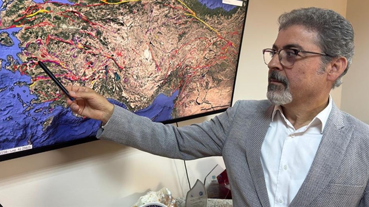 Prof. Dr. Hasan Sözbilir, Gelenbe Fayı'na karşı uyardı: 7 büyüklüğünde olabilir, İki şehir risk altında