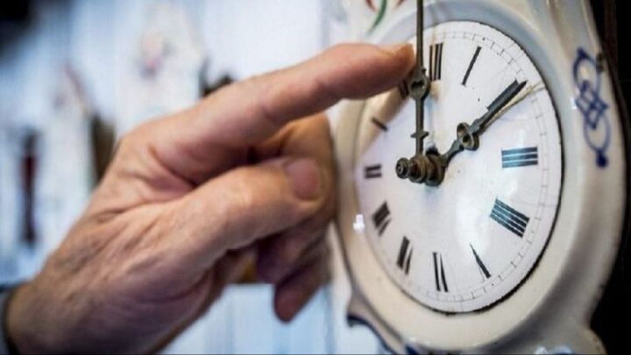 Saatler ne zaman geri alınacak, 2025 kış saati uygulaması geri gelecek mi?