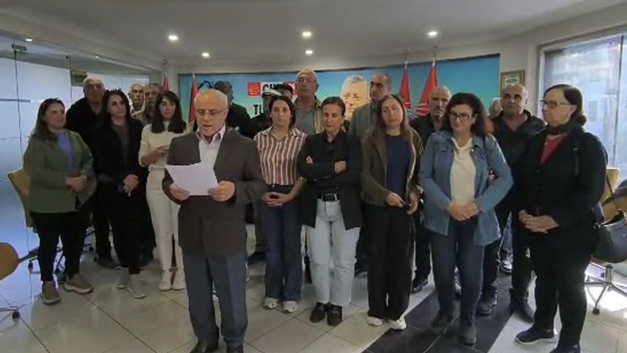 Tunceli'de demokrasi isyanı! CHP'li il başkanı ve yönetim kendilerini binaya kilitledi