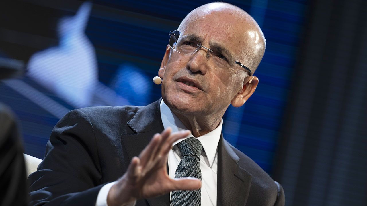 Bakan Şimşek'ten yatırım mesajı: Çin'den sonra en büyük kapasiteye sahibiz