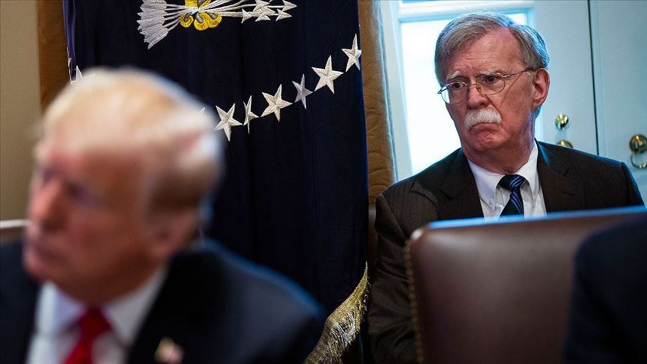Trump'ın eski danışmanı John Bolton'a 18 suçlama!