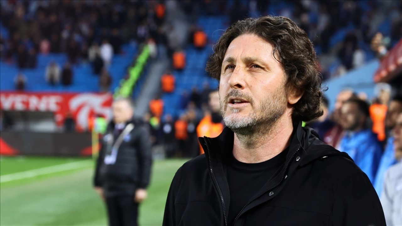 Fatih Tekke çay sever!