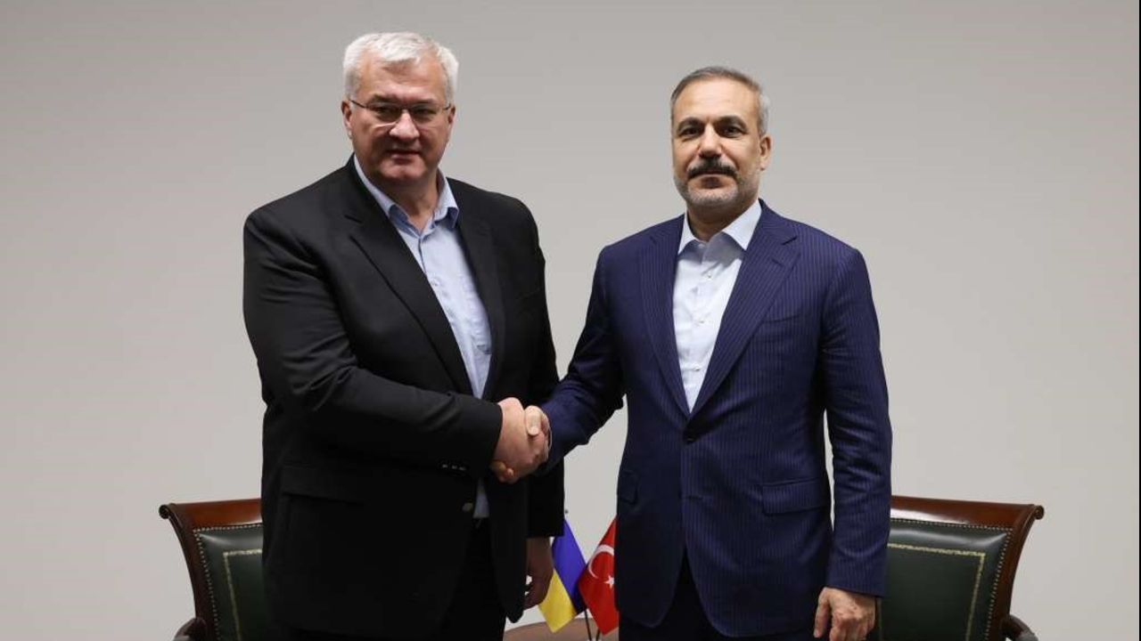 Bakan Fidan, Ukraynalı mevkidaşı Sybiha ile görüştü