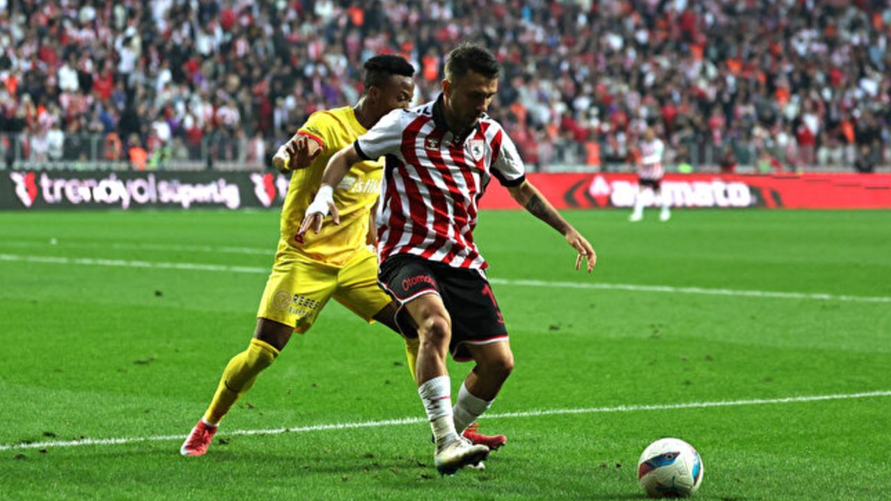 Kayserispor-Samsunspor maçı hangi kanalda, nerede izlenir, şifresiz mi? Maçı hakem Ümit Öztürk yönetecek!