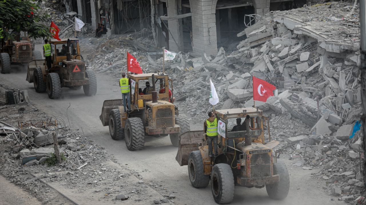 Türkiye Gazze'de sahaya indi! Yardıma ilk koşan ülke olduk