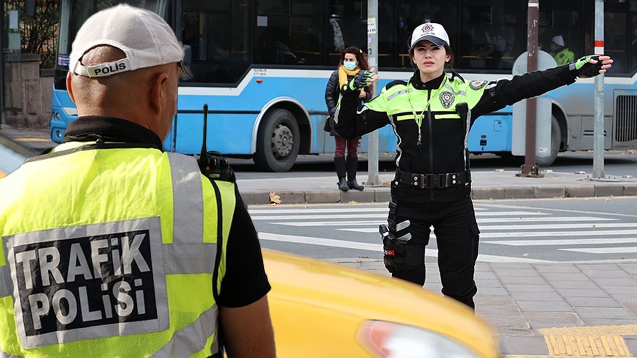 Yeni trafik kanununda caydırıcı adım! İhtara uymayana 200 bin lira ceza yolda