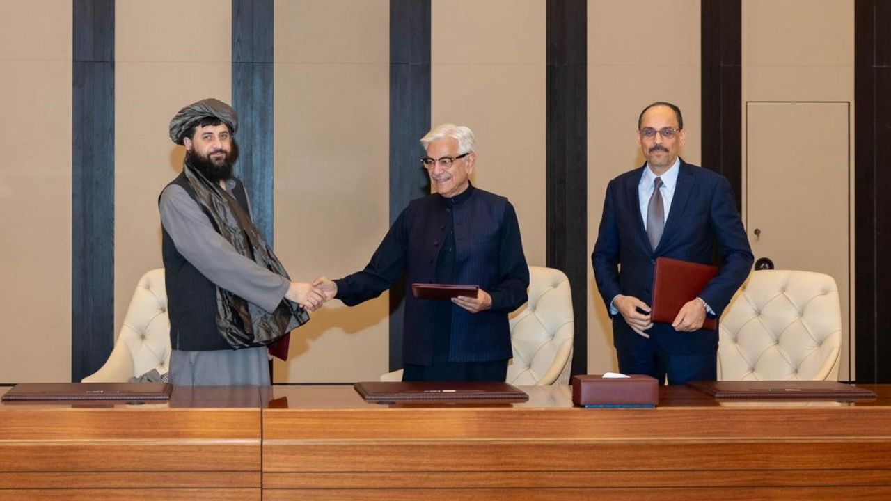 Düşman kardeşleri Türkiye barıştırdı! Afganistan-Pakistan savaşı MİT Başkanı Kalın’ın çabalarıyla sona erdi