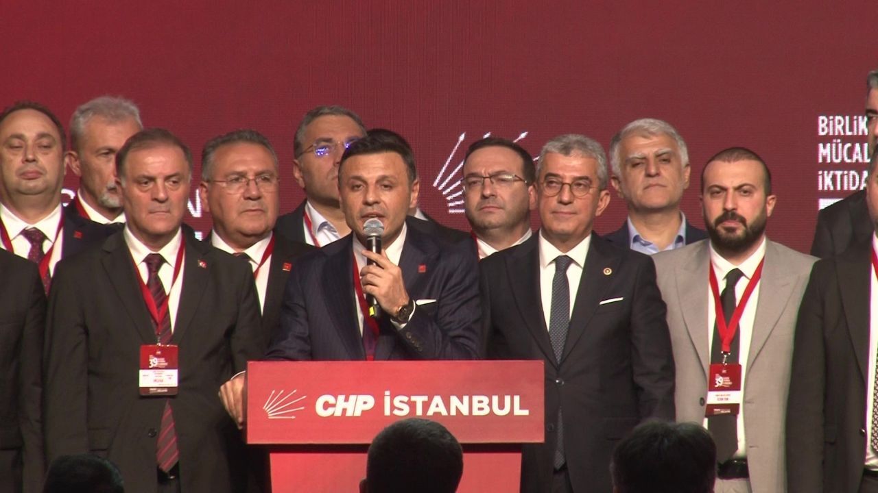 Özgür Çelik yeniden CHP İstanbul İl Başkanı seçildi