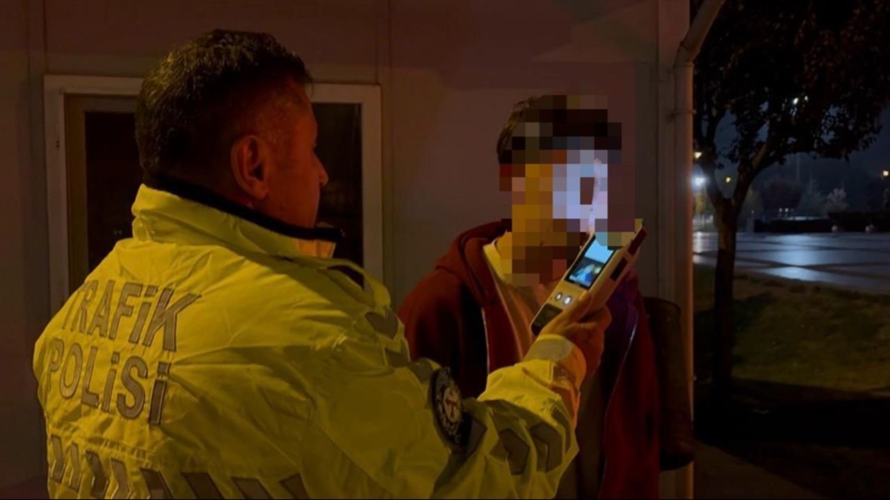 Hem ehliyetsiz hem alkollü! Polise söyledikleri gündem oldu