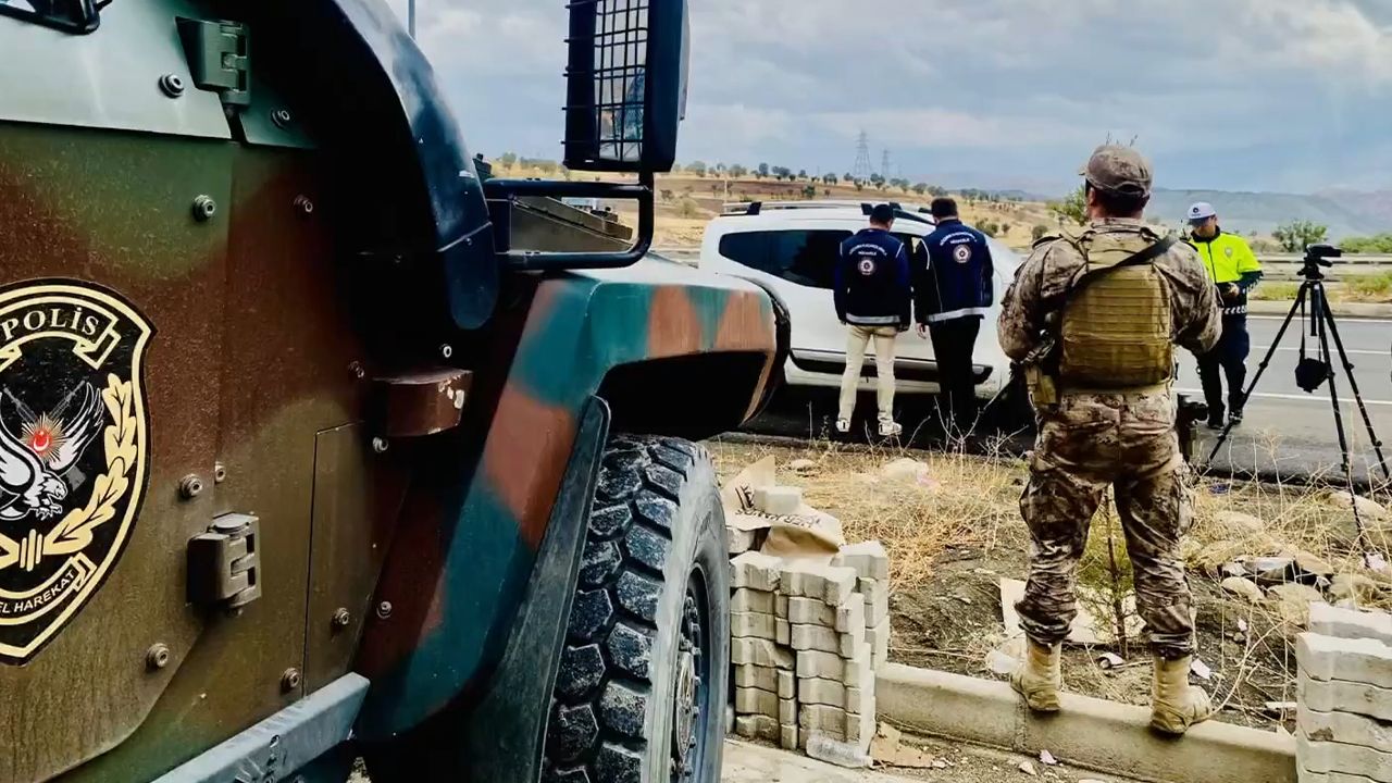 81 ilde göçmen operasyonu! Yüzlerce kişi yakalandı