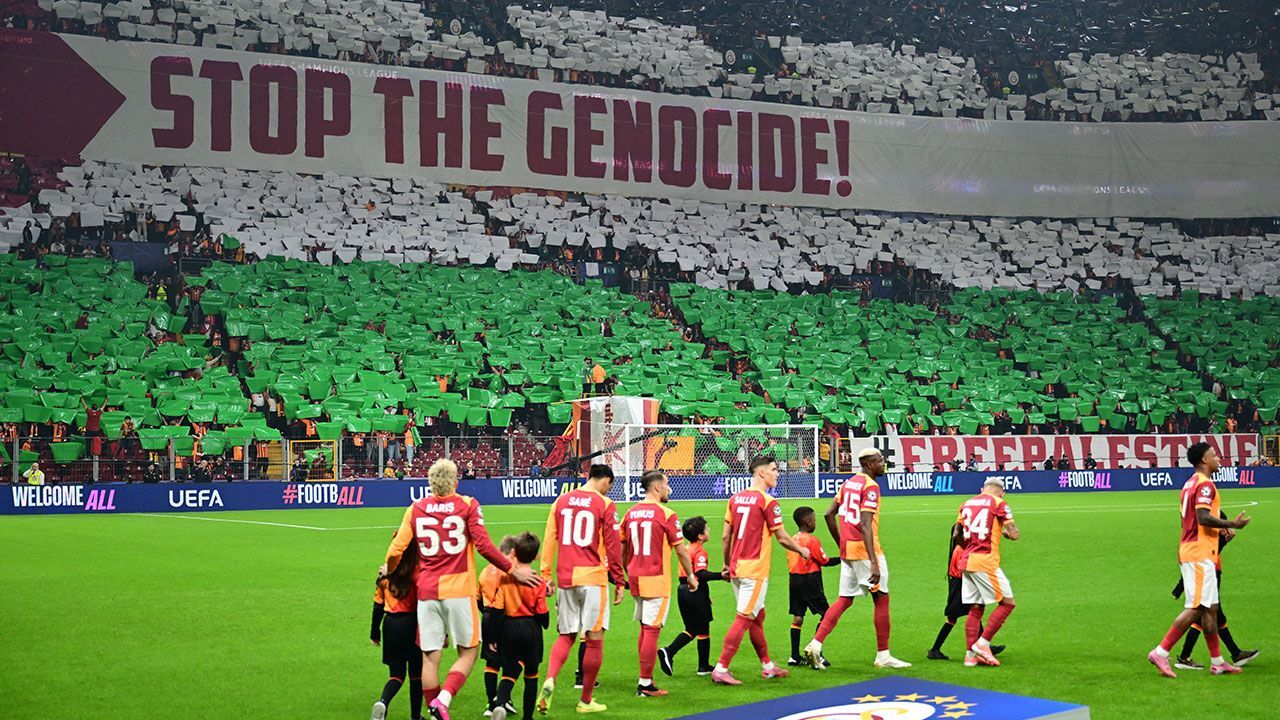 Galatasaray taraftarından Filistin